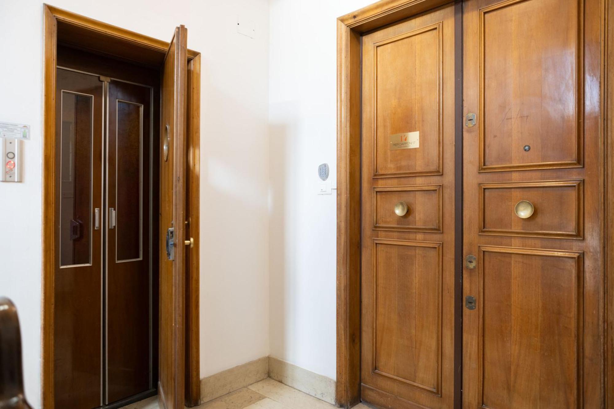 Pier Capponi 17 Rooms & Suites ฟลอเรนซ์ ภายนอก รูปภาพ
